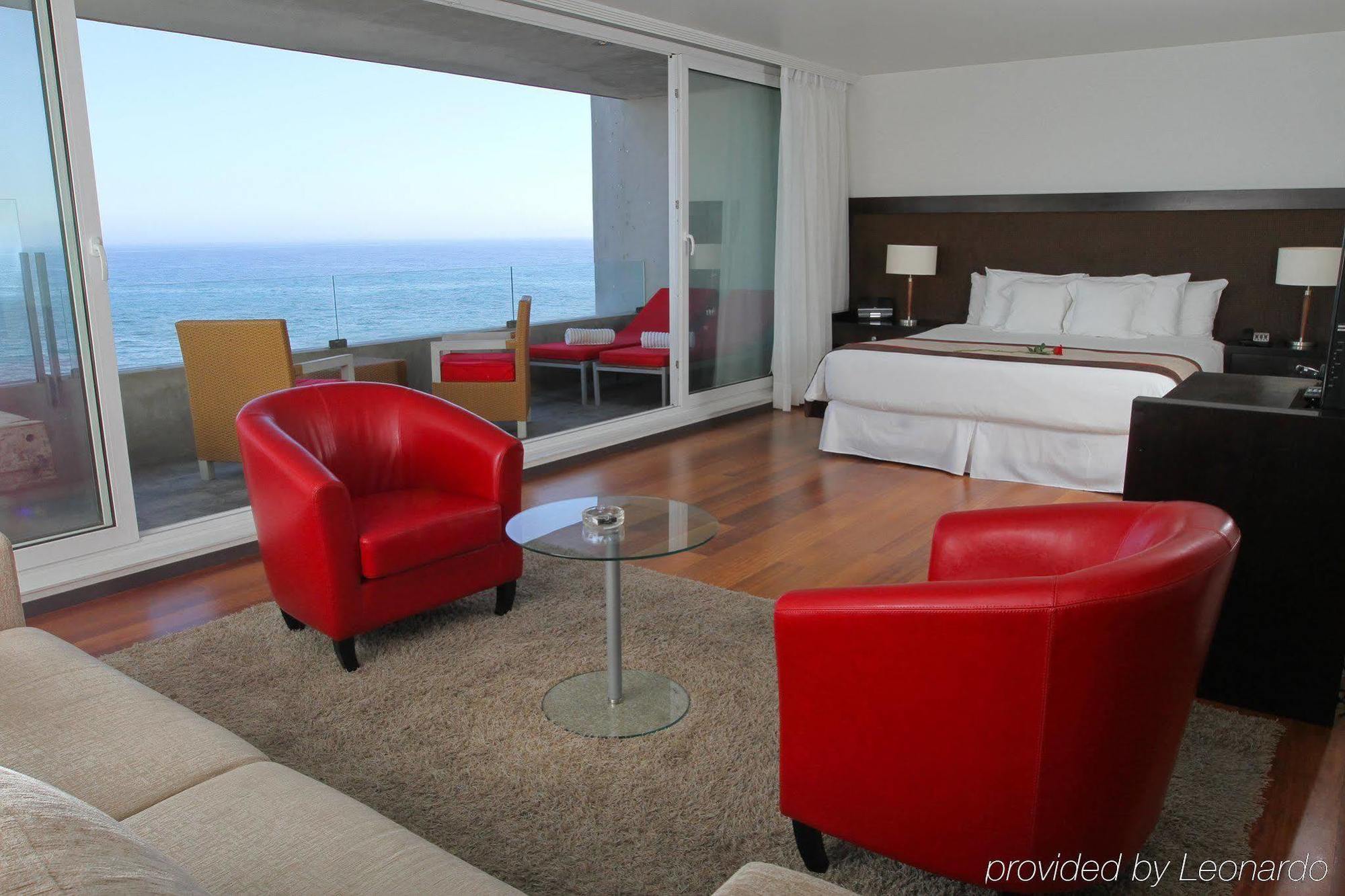 Radisson Blu Acqua Hotel & Spa Конкон Номер фото Suite at the Hotel